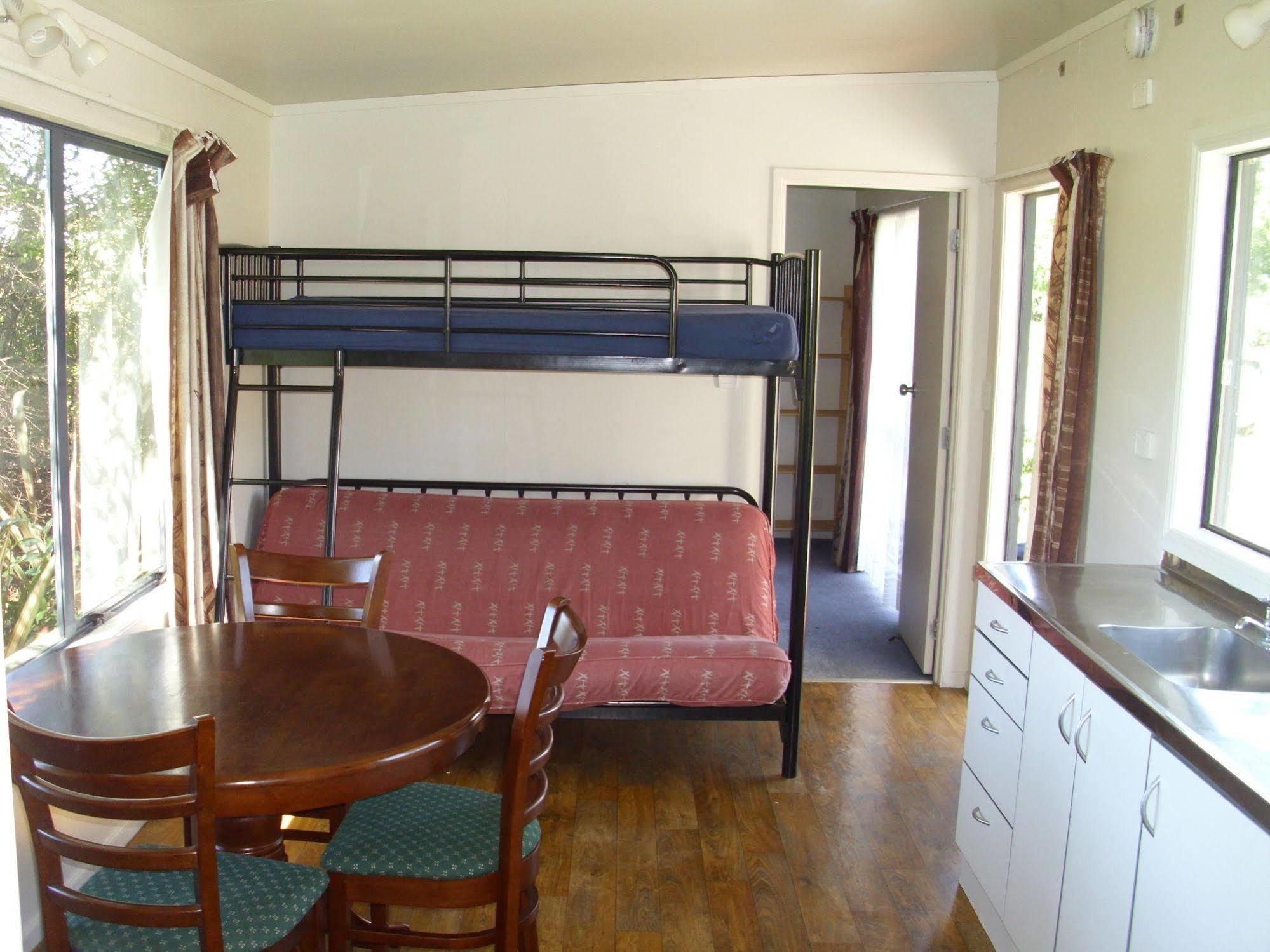 Maketu Hilltop Holiday Park Exterior foto